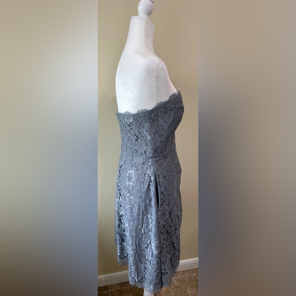 EUC Weddington Way Strapless Gray Lace Dress – Size 10 - Picture 2 of 4